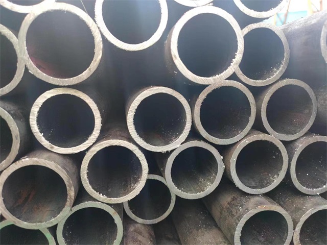 济源10#结构用无缝钢管